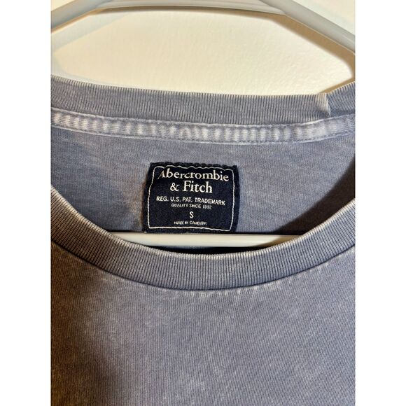 Abercrombie & Fitch Men’s Small Long Sleeve Pocket Tee – Vintage Wash Gray - Picture 3 of 4